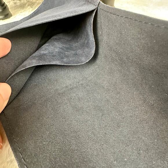 Louis Vuitton Navy Blue Suede Leather Jewelry Storage Pouches ONE POUCH NEW - Picture 5 of 7